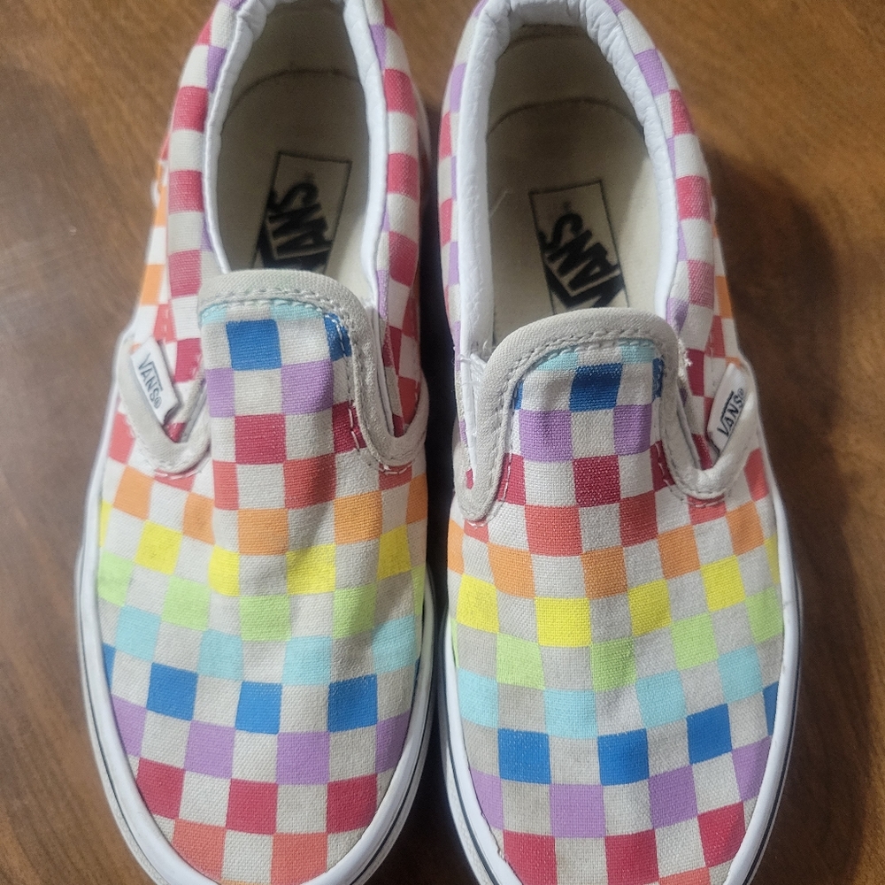Kids Rainbow checkered Van's Size 1